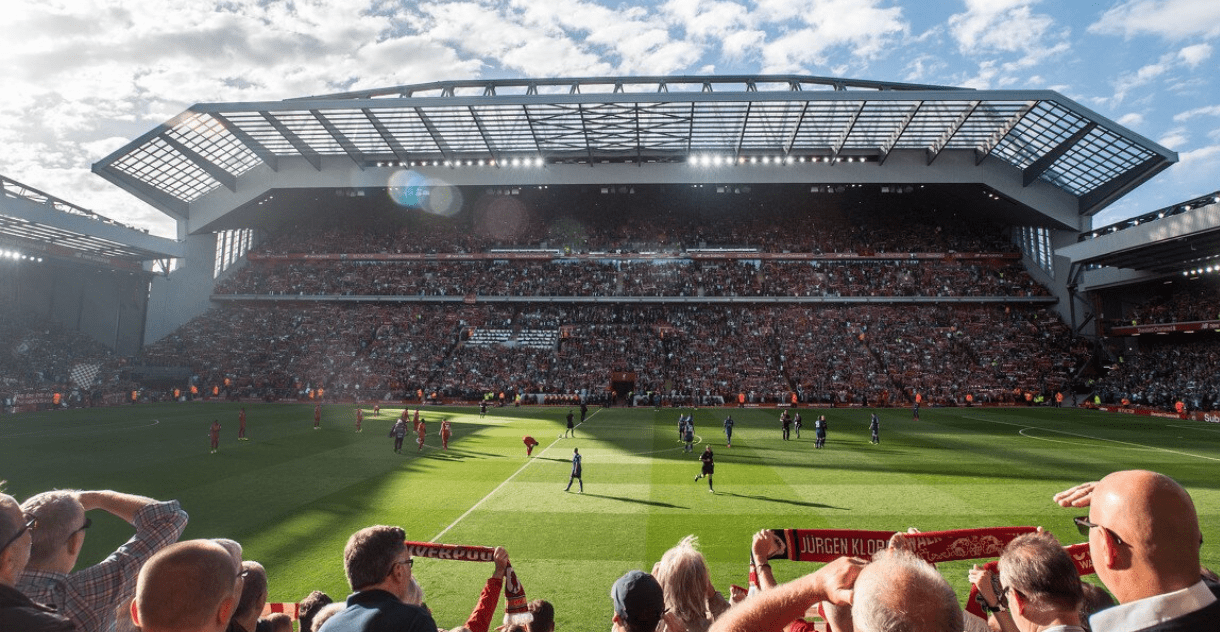 第三次犯规！杨瀚森次节继续率先登场防守送出犯规（三犯缠身！杨瀚森次节仍率先登场，防守端再度犯规）