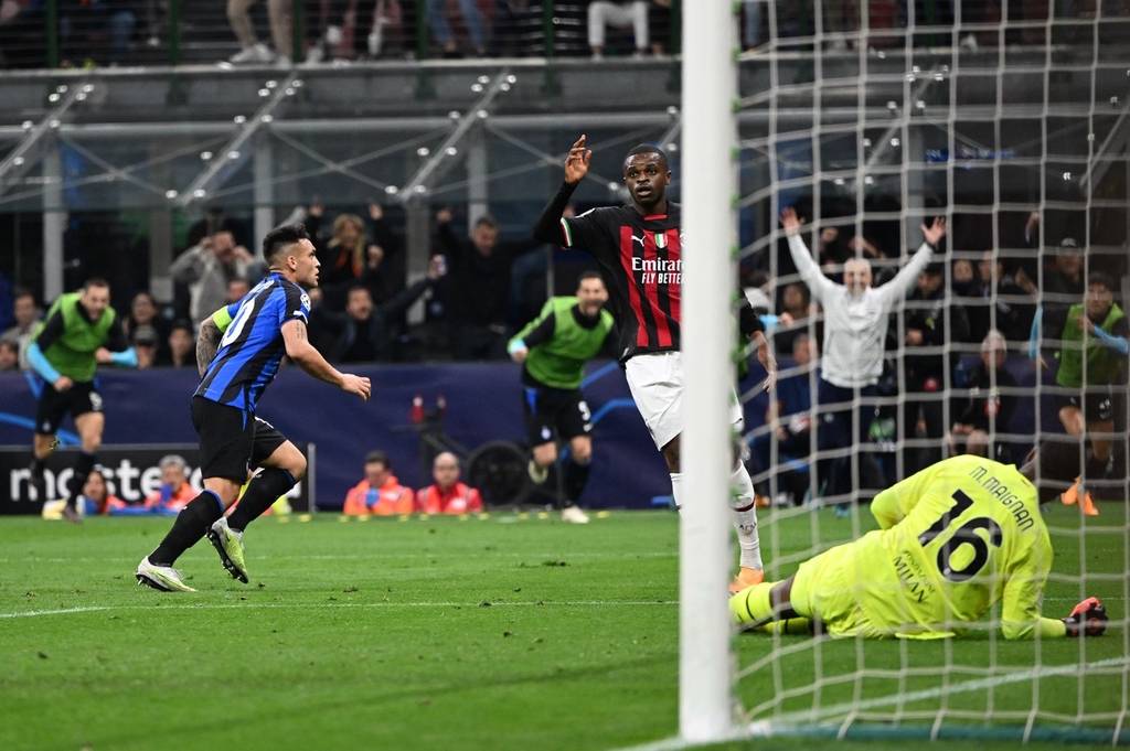 意媒：尤文想圣诞前续约伊尔迪兹，报价含奖金600万欧年薪（意媒：尤文争取圣诞前与伊尔迪兹续约，开出含奖金年薪600万欧合同）