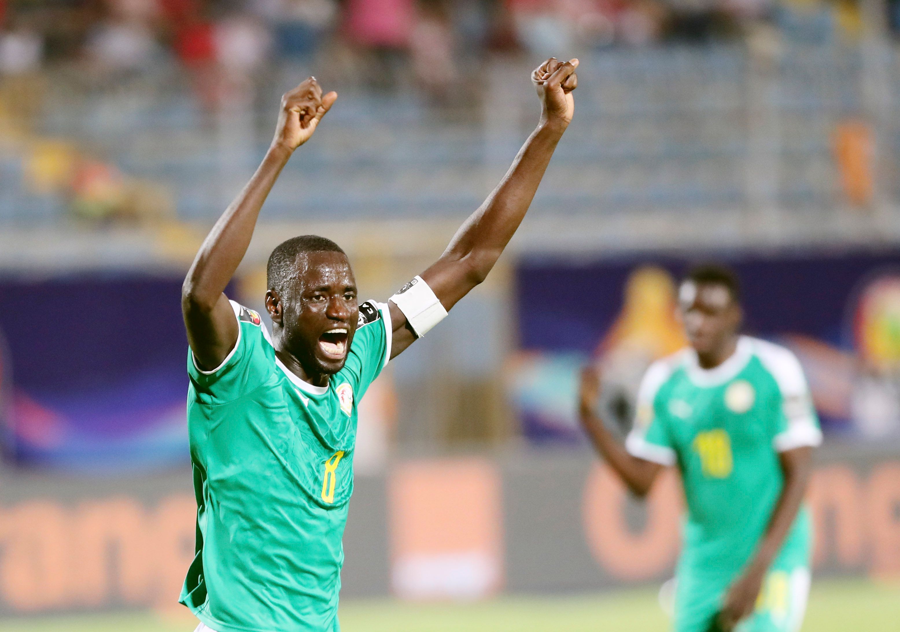 破产了，记录报：法院准备拍卖博阿维斯塔俱乐部的资产（记录报：博阿维斯塔俱乐部陷入破产，法院拟拍卖其资产）