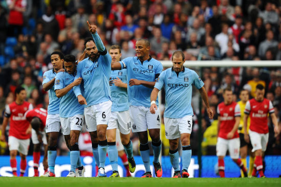 比赛集锦：利雅得胜利4-1赛哈特海湾，C罗献精彩倒钩（C罗倒钩闪耀，利雅得胜利4-1大胜赛哈特海湾｜比赛集锦）