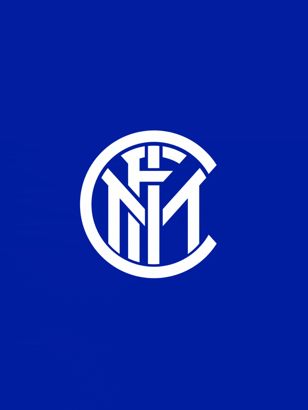 带大力神杯亮相，斯卡洛尼：上届决赛令人难忘，我们会再努力（手捧大力神杯亮相，斯卡洛尼：上届决赛难忘，我们会继续努力）