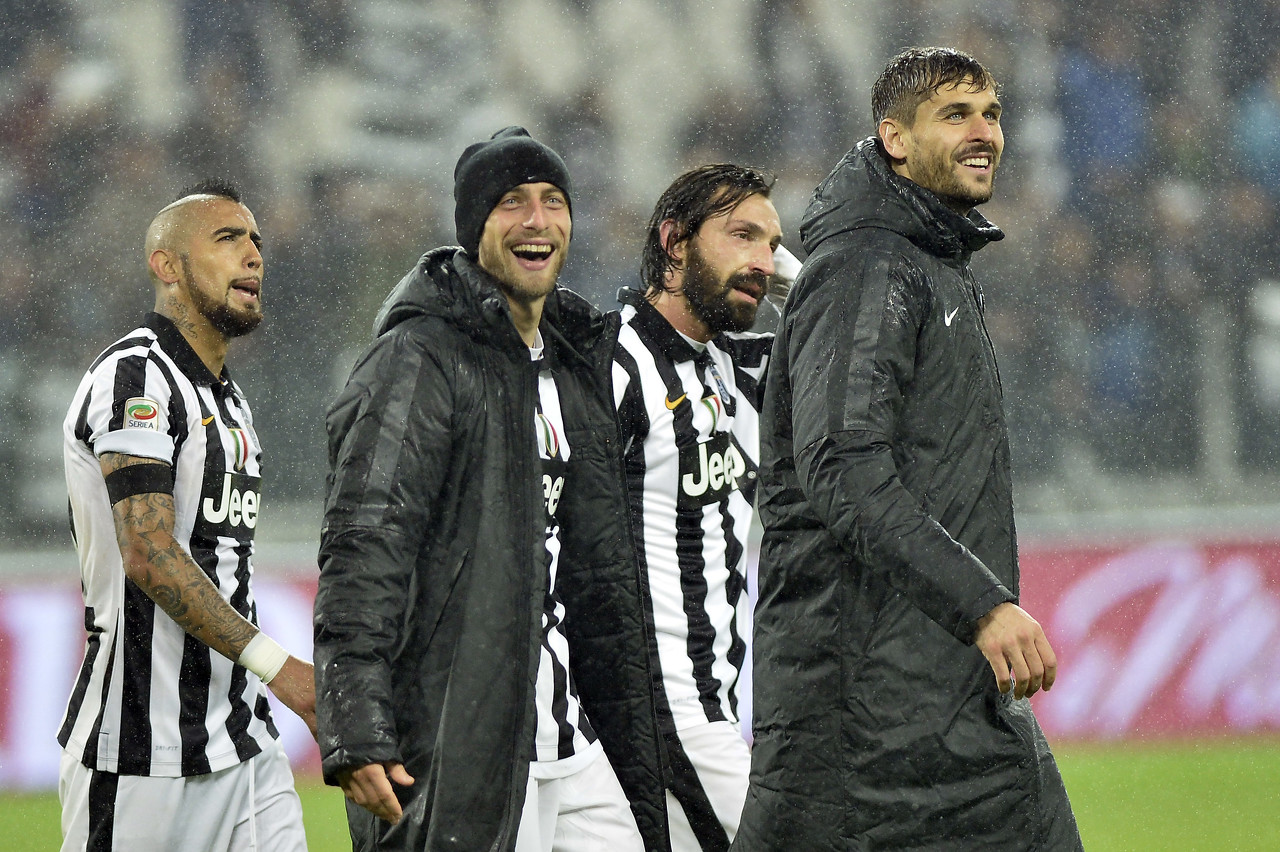 图片报：阿德耶米已认为自己不会留多特，曼联和国米想引进他（图片报：阿德耶米自认难留多特，曼联与国米有意将其签下）