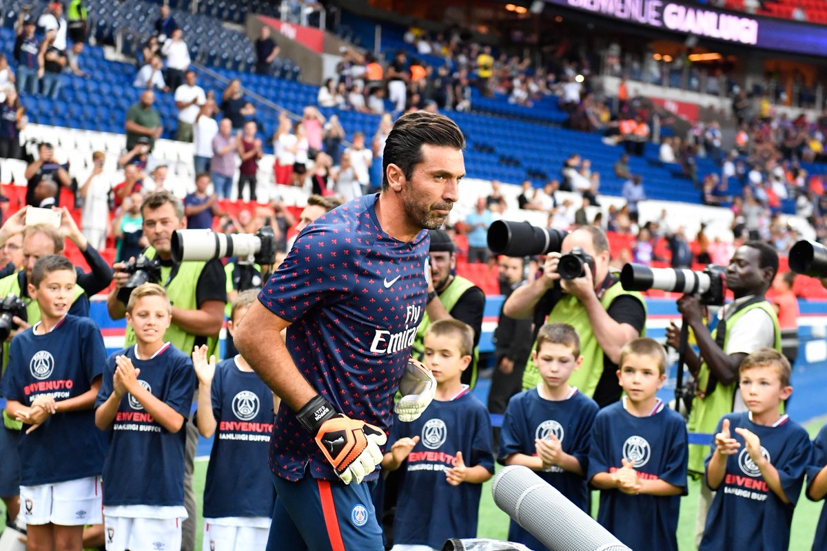 邮报：帕尔默有望战巴萨时复出，拉维亚将至少伤缺一个月（英媒：帕尔默或在对阵巴萨时复出，拉维亚预计至少伤停一个月）