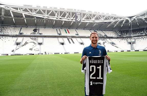 梅西：听到阿尔巴和布斯克茨将退役很难过，总有一天会轮到我（梅西谈阿尔巴与布斯克茨退役：感到难过，总有一天也会轮到我）