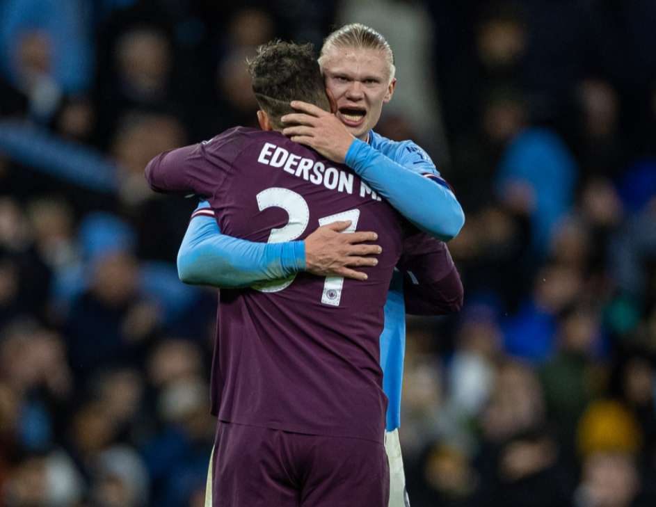 足球国足公布出征名单，多名主力如期入选