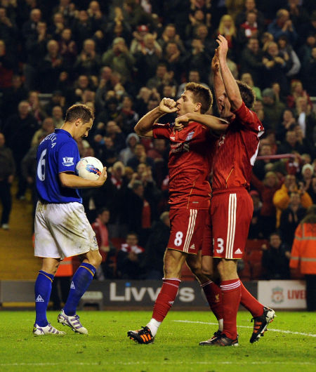 斯帕莱蒂：球员们脸上不再是满足的表情，而是更加放松的表情（斯帕莱蒂：球员表情已由满足转为更放松）