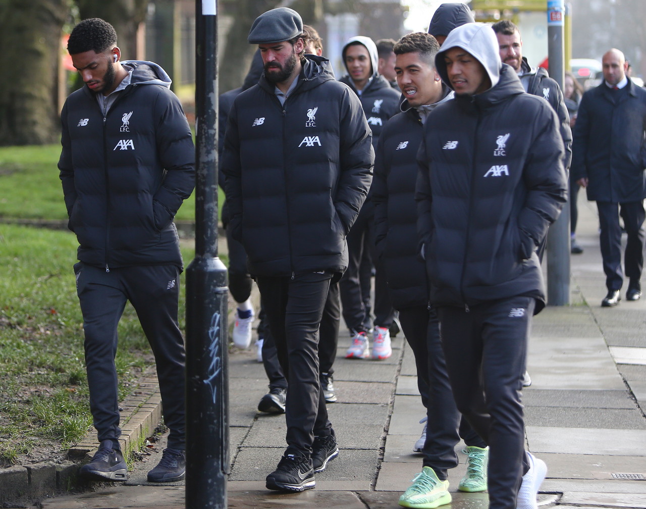 NBA焦点战：凯尔特人主场逆转猛龙,（NBA重磅对决：凯尔特人主场上演逆转击败猛龙）