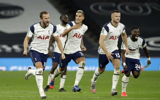 奎因成为历史上最年轻的单节100%命中率砍下20分的球员（史上最年轻！奎因单节零失手轰下20分）