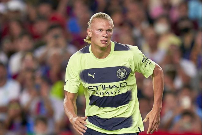 巴西足球最后的金球奖得主！18年前的巅峰卡卡到底有多强？（巴西最后一位金球先生：18年前巅峰卡卡究竟有多强？）