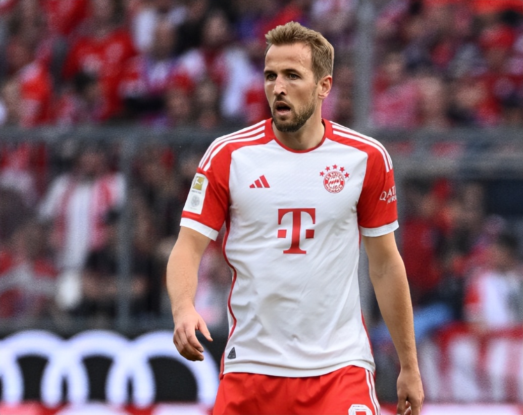 布达佩斯Major半决赛对阵：洞载大战，FaZe对决NaVi（布达佩斯Major半决赛对阵揭晓：焦点之战，FaZe迎战NaVi）