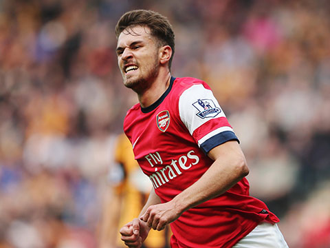 手感热得发烫！拉文半场三分7中6独砍29分5篮板（拉文半场火力全开：三分7投6中，豪取29分5板）