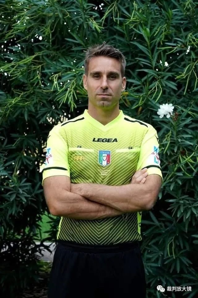 马尔基西奥质疑伊尔迪兹被换下：我绝不会把他换下，他太重要（马尔基西奥质疑换人决定：伊尔迪兹太重要，绝不能换）