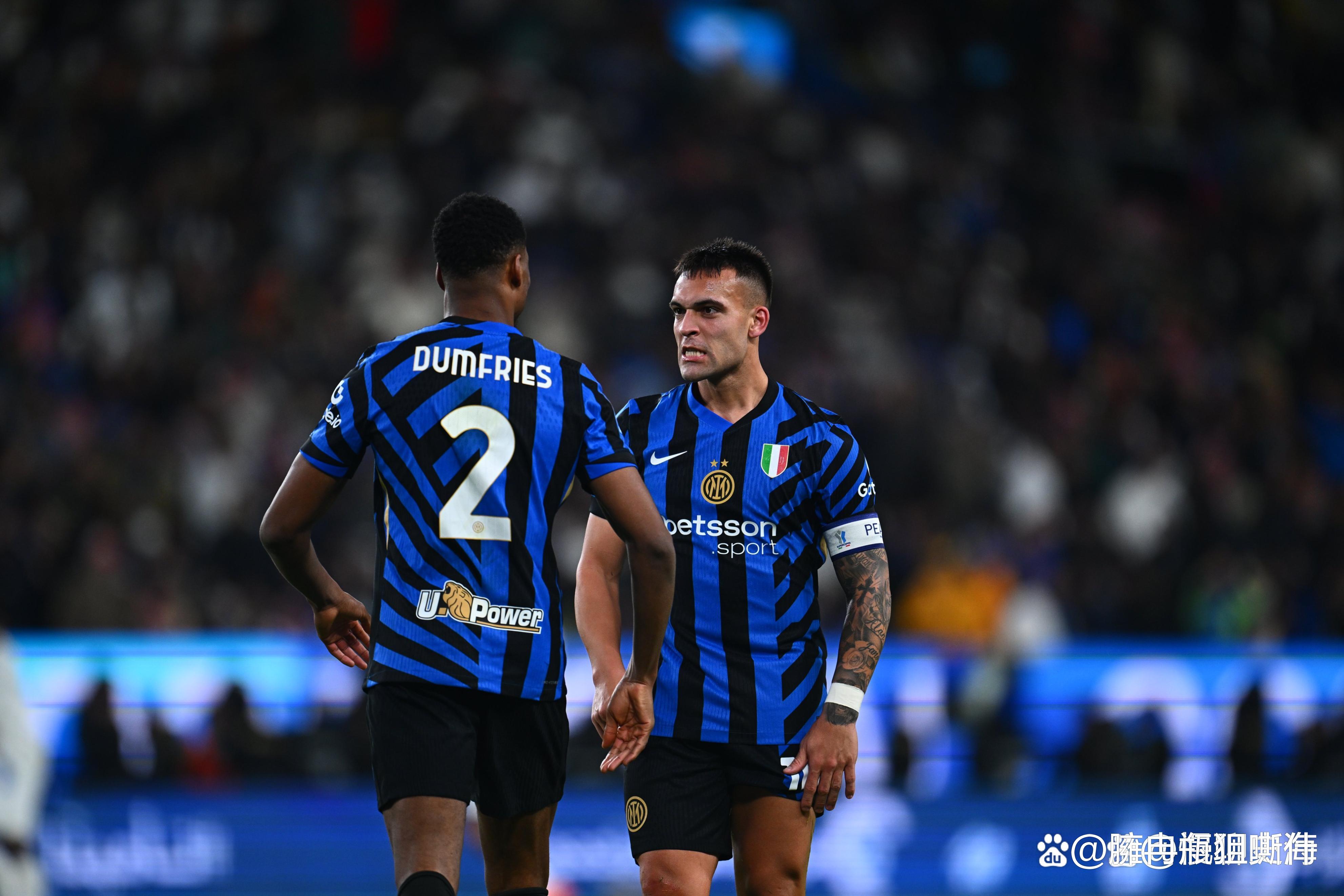 苏媒：泰州一所中学将“苏超”解说金句设为了课间铃声（江苏媒体：泰州某中学把“苏超”解说金句设为课间铃声）